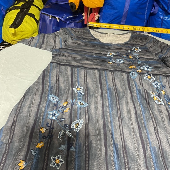 Coldwater Creek Striped Blue Dress with Floral Accents size XL - Picture 3 of 9